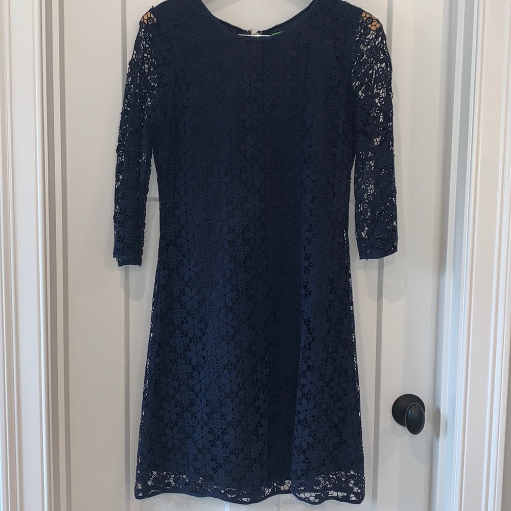 C. Wonder Lace Dress - Picture 1 of 5